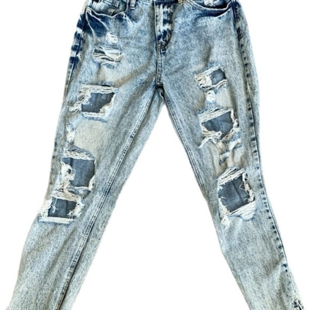 Euc KanCan Fray Ankle Distressed Acid Washed Jeans - size 27/7